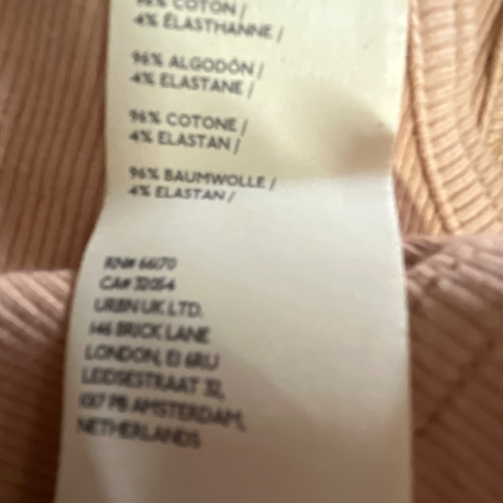 Pilcro Anthropologie NWOT Scoop-Neck Tank in Neutral Size XS - Picture 9 of 9